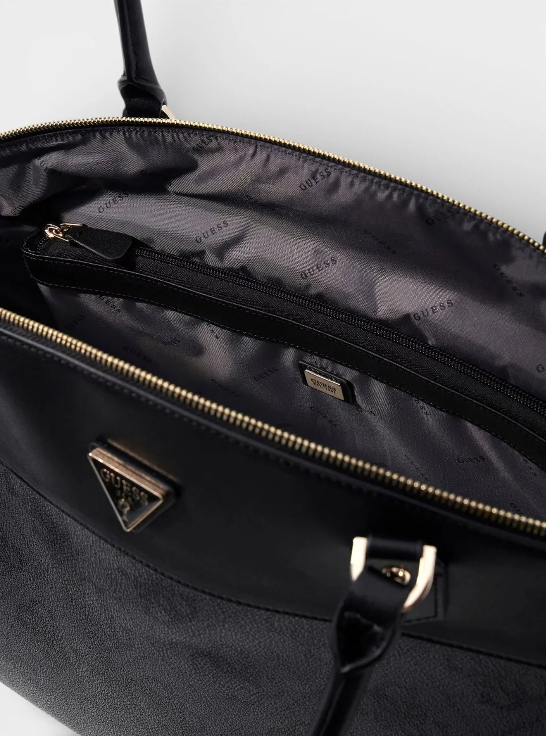 Guess Berta Reisetasche Grau