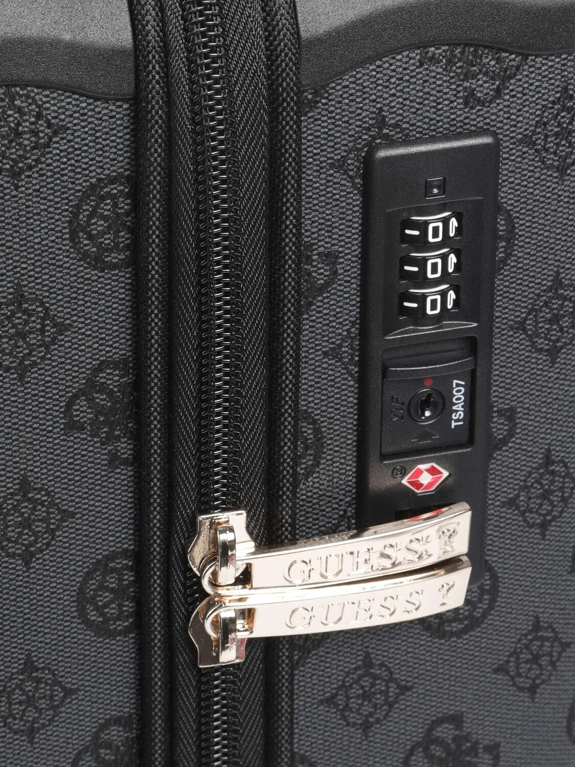 Guess Wilder 18 IN 8-Wheeler 32L Grau